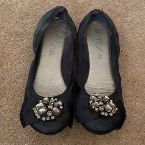 Black Flats With Bow & Jewlery